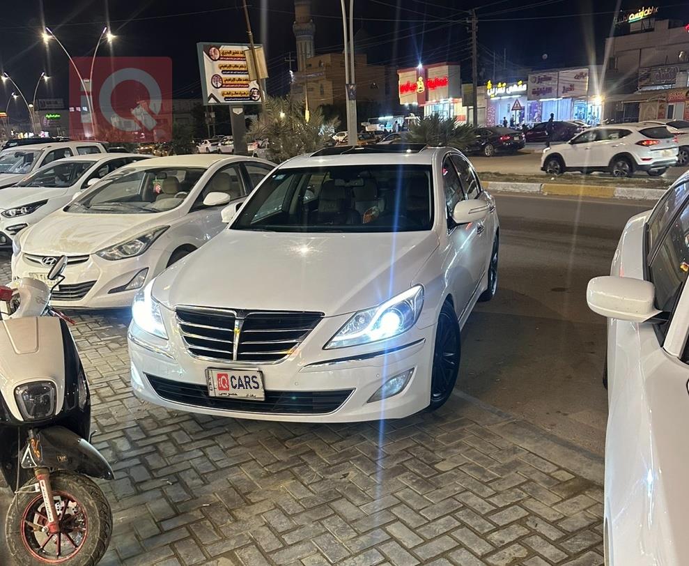 هيونداي جنسس